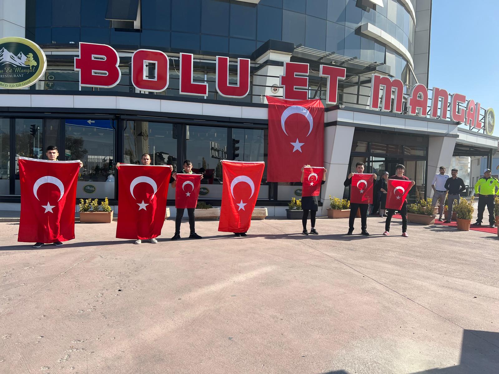 Aksaray İş İnsanı İsmet Ürper’den 1 Mayıs Mesajı