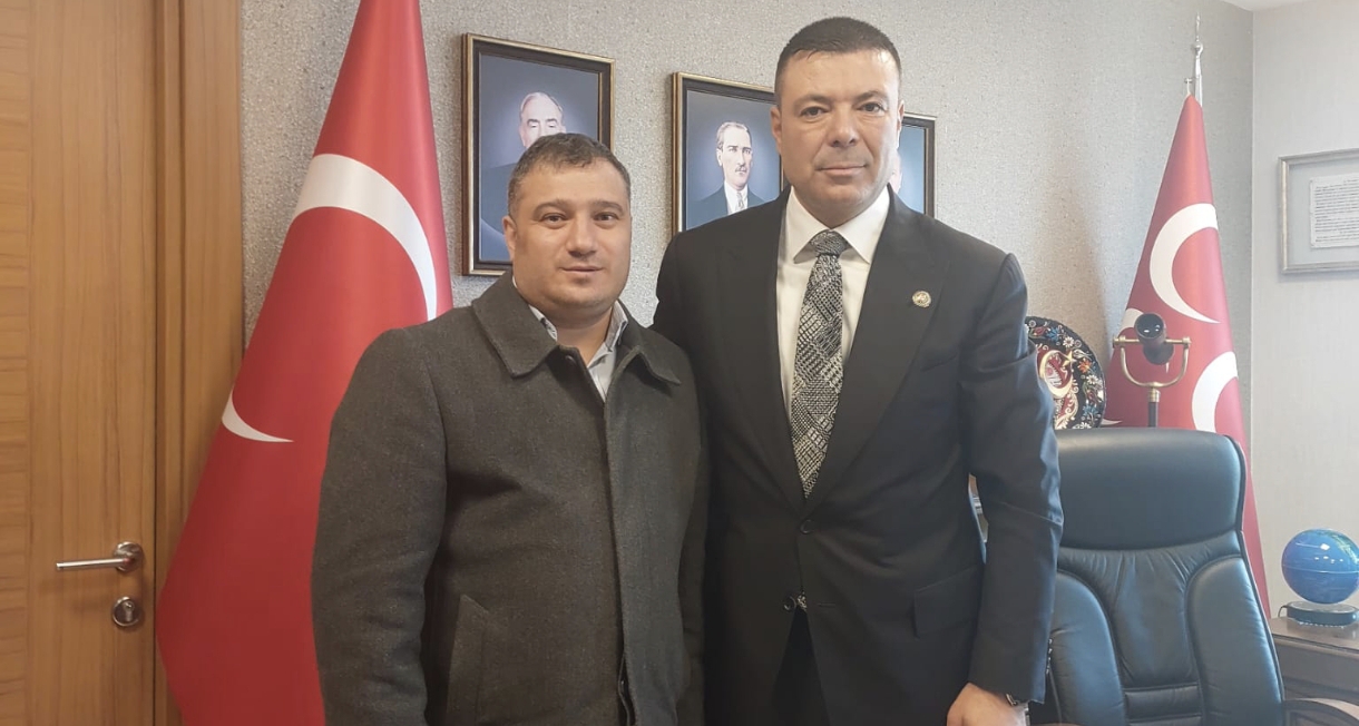 Eğitimci Yazar Yalçın Çelik’ten MHP Genel Başkan Yardımcısı Özgür Bayraktar’a Hayırlı Olsun Ziyareti