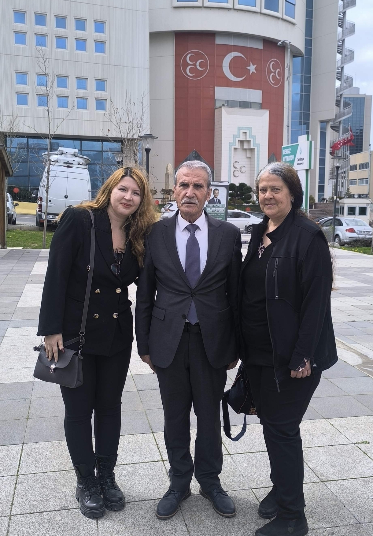 Ülkücü Şehidin Emanetleri Genel Merkezde Buluştu